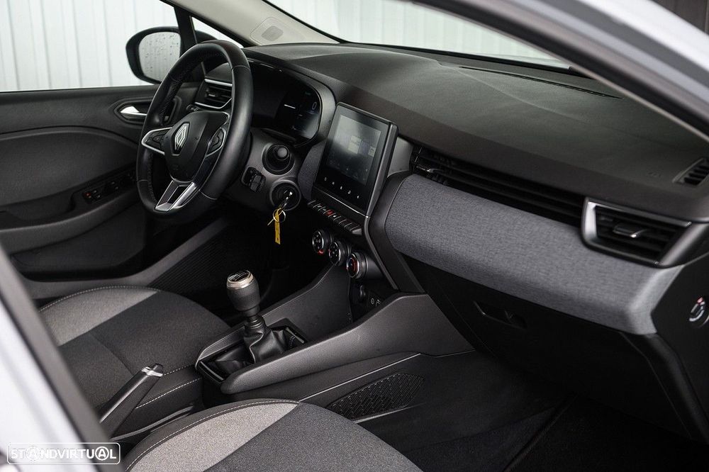 Renault Clio 1.5 Blue dCi Evolution - 26