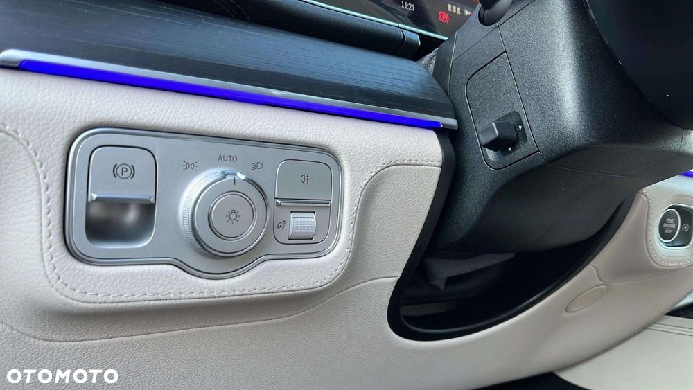 Mercedes-Benz GLE - 24