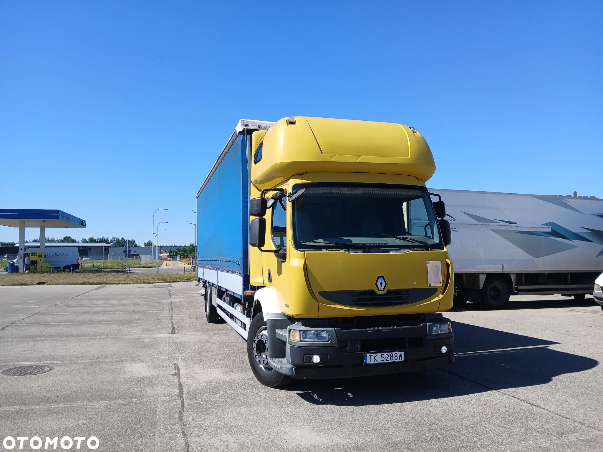 Renault - 3