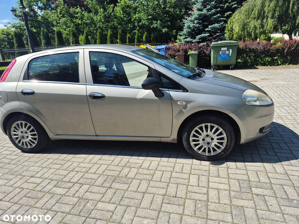 Fiat Punto - 2