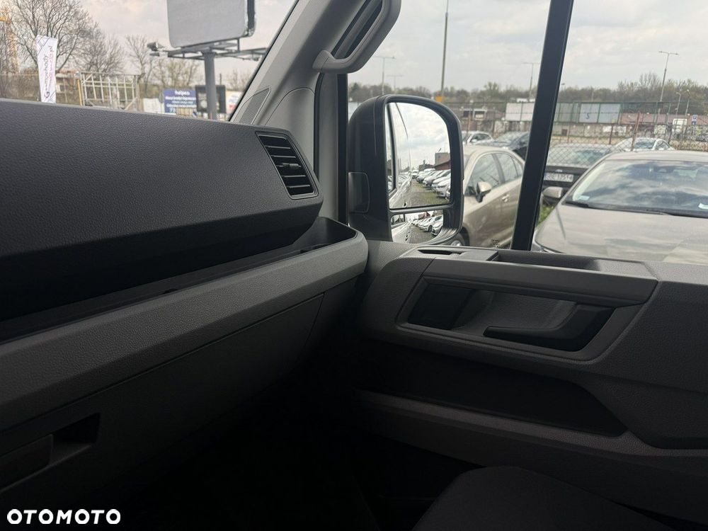 Volkswagen Crafter - 26
