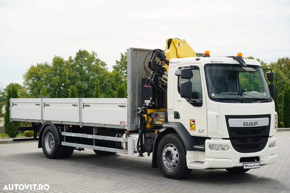 DAF LF 250 / 4X2 / LIVRARE - 7.3 + HDS HYVA HB 150X -E3 / RADIOCOMANDĂ / ROTATOARE / MAX. CAPACITATE DE RIDICARE: 5200 KG / EURO 6 - 13
