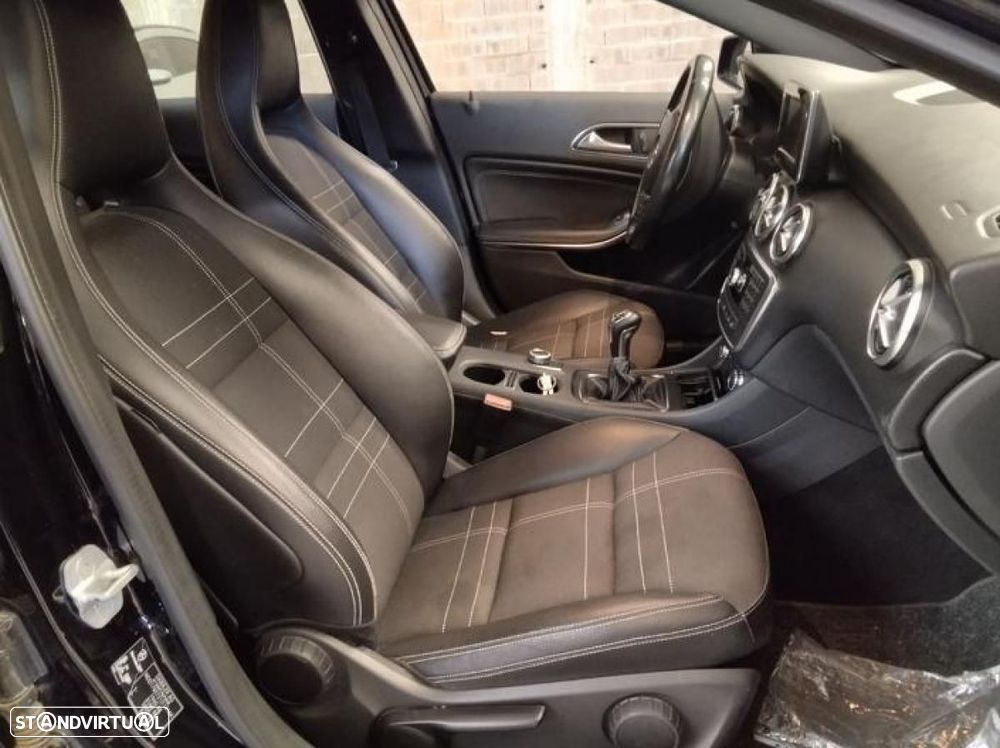 Mercedes-Benz A 180 d Fleet Pack Style - 3