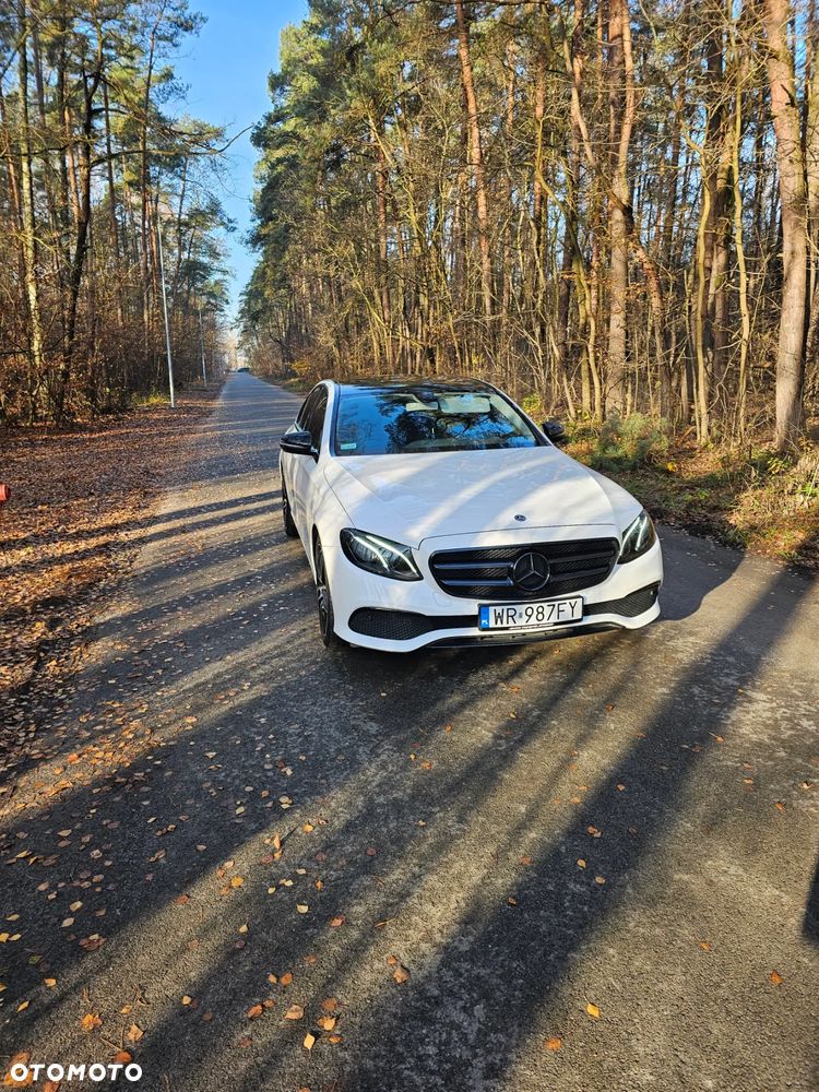 Mercedes-Benz Klasa E - 14