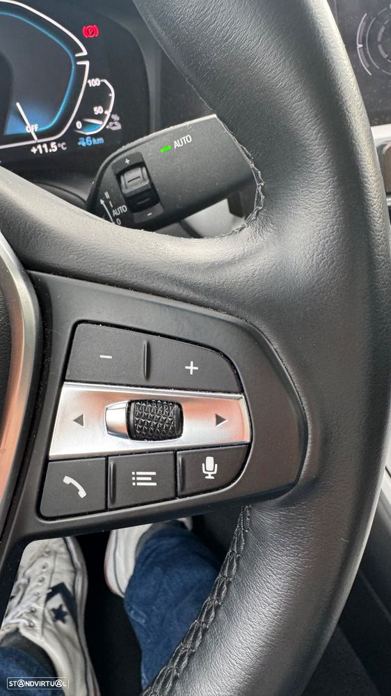 BMW 330 e Corporate Edition Auto - 31