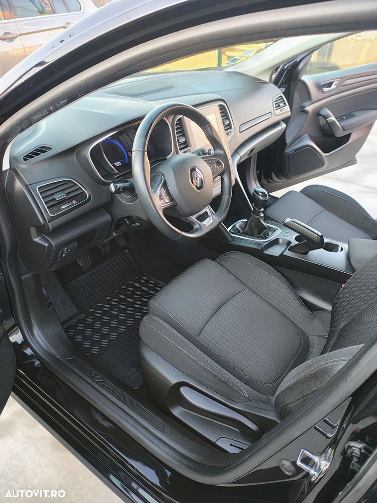 Renault Megane BLUE dCi 115 BUSINESS EDITION - 5