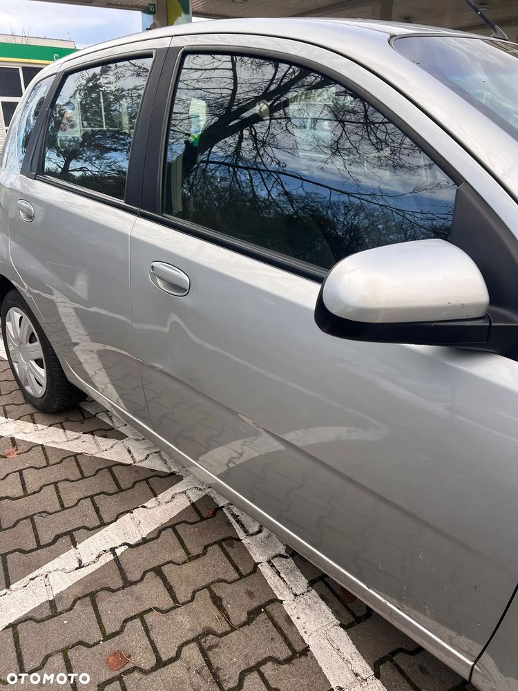 Chevrolet Aveo 1.2 16V LS - 8