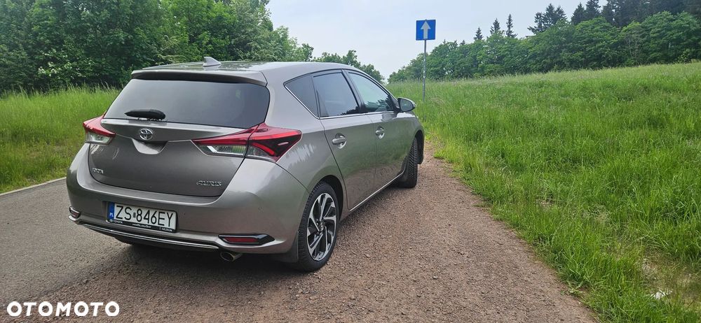 Toyota Auris 1.2 T Dynamic - 6