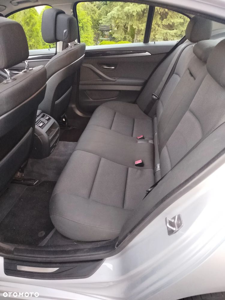 BMW Seria 5 520d - 10
