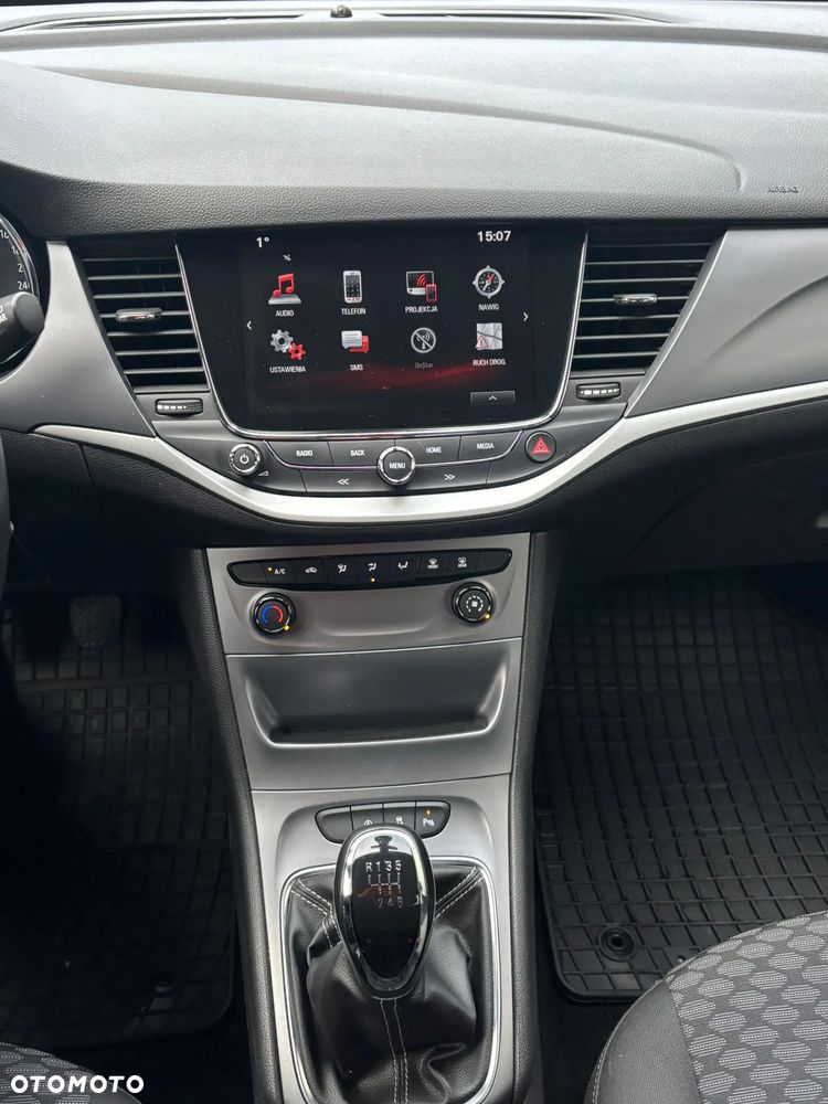 Opel Astra 1.4 Turbo Edition - 19