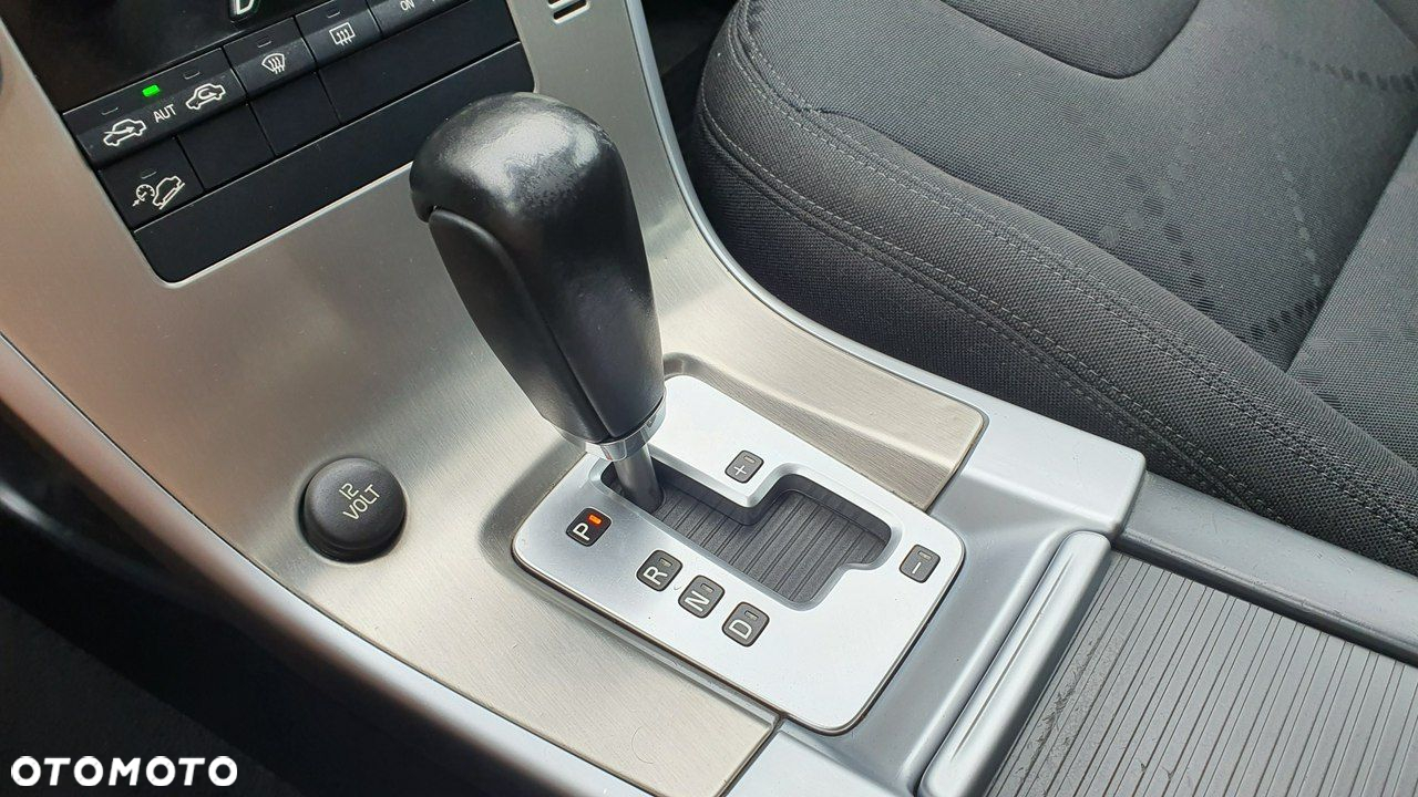 Volvo XC 60 - 24