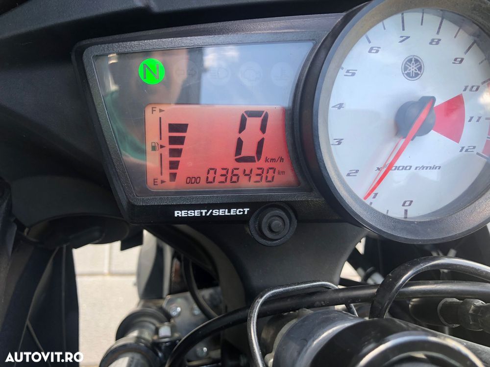 Yamaha YZF-R 125 - 5