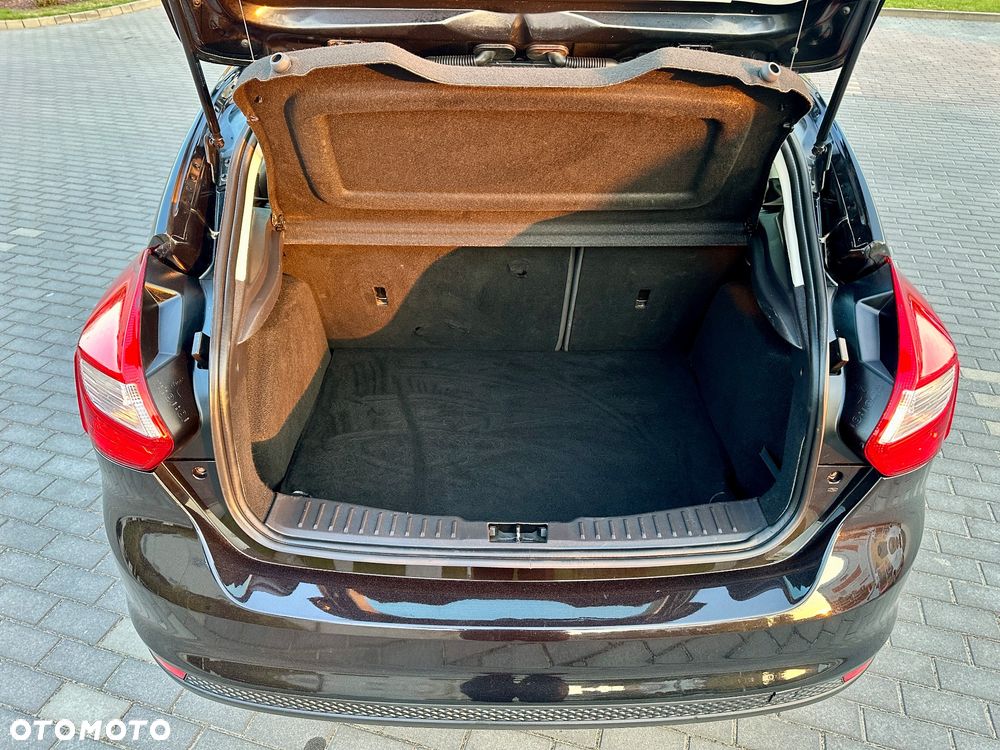 Ford Focus 1.6 TDCi DPF Start-Stopp-System SYNC Edition - 21