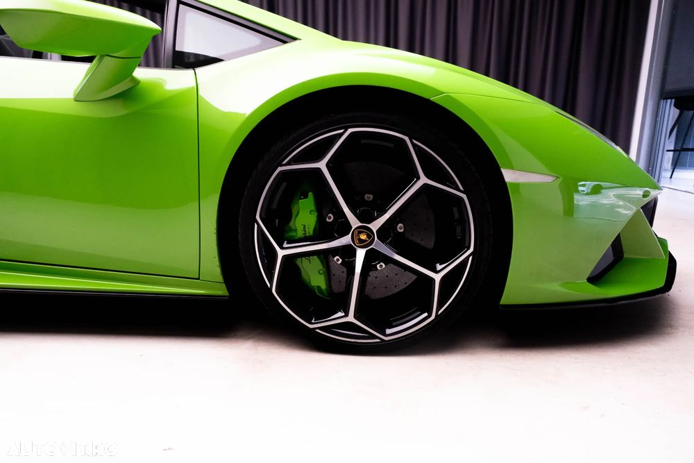 Lamborghini Huracan - 8