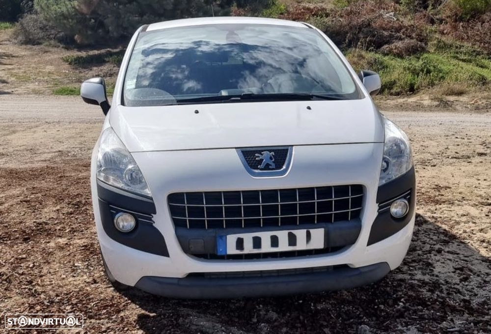 Peugeot 3008 e-HDi FAP 110 EGS6 Stop&Start Allure - 3