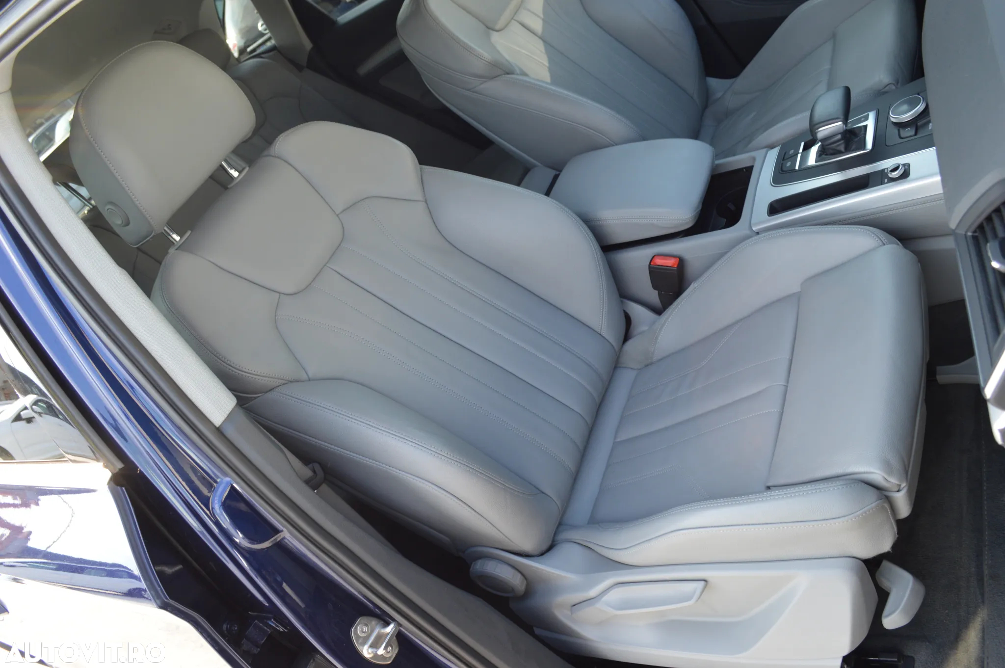 Audi Q5 40 TDI quattro S tronic sport - 34
