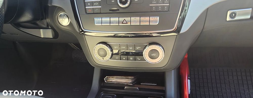 Mercedes-Benz GLE - 14