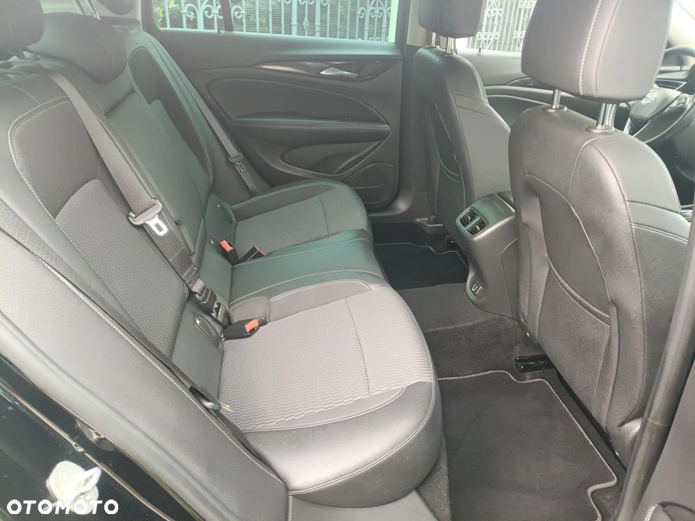 Opel Insignia 2.0 T Business Elegance S&S - 24