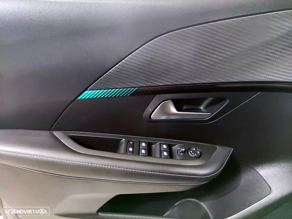 Peugeot 208 PureTech 100 Style - 18