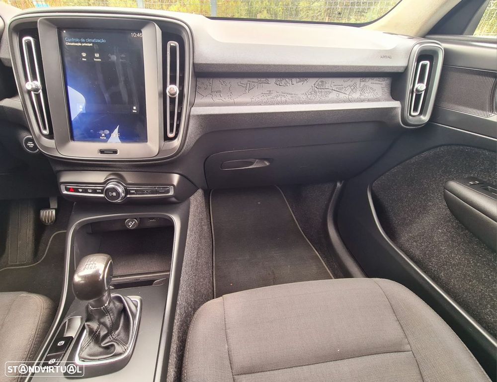 Volvo XC 40 2.0 D3 Momentum - 13