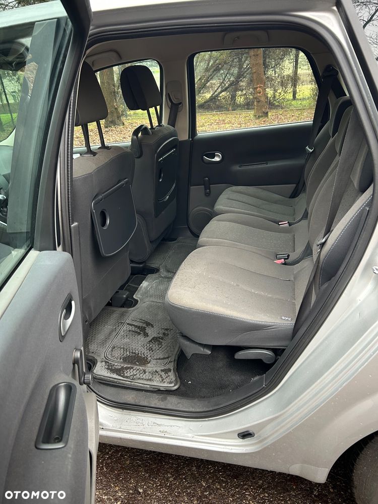 Renault Scenic 1.6 16V Authentique - 13