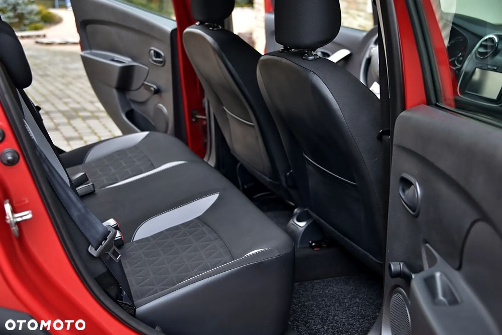 Dacia Sandero 0.9 TCe Laureate - 30