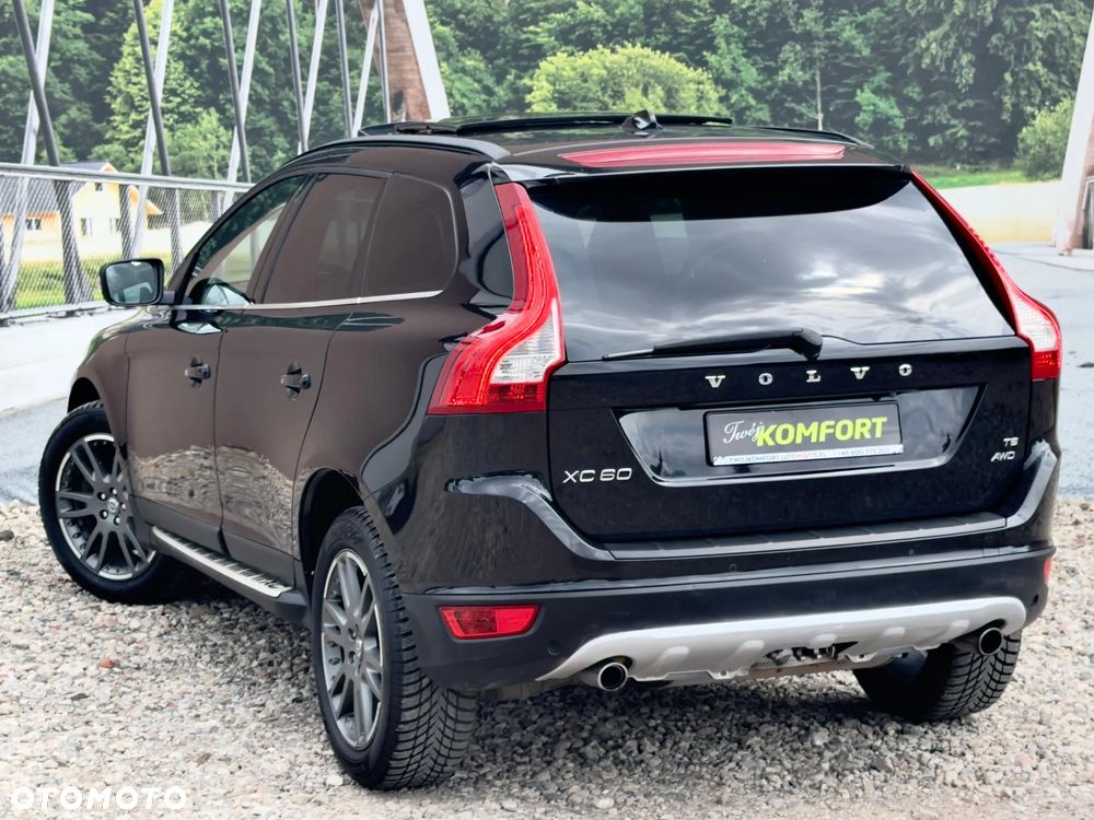 Volvo XC 60 T6 AWD RDesign - 11