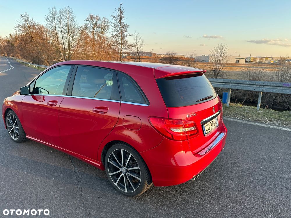 Mercedes-Benz Klasa B 250 (BlueEFFICIENCY) 7G-DCT - 9