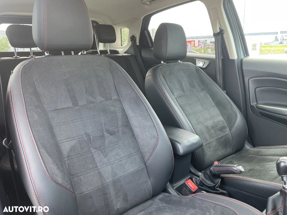 Ford EcoSport - 30