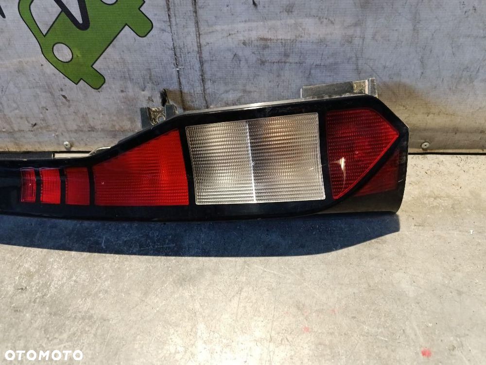 VOLKSWAGEN CADDY V 2K7  LAMPA LEWA TYŁ 2K7945095A - 2