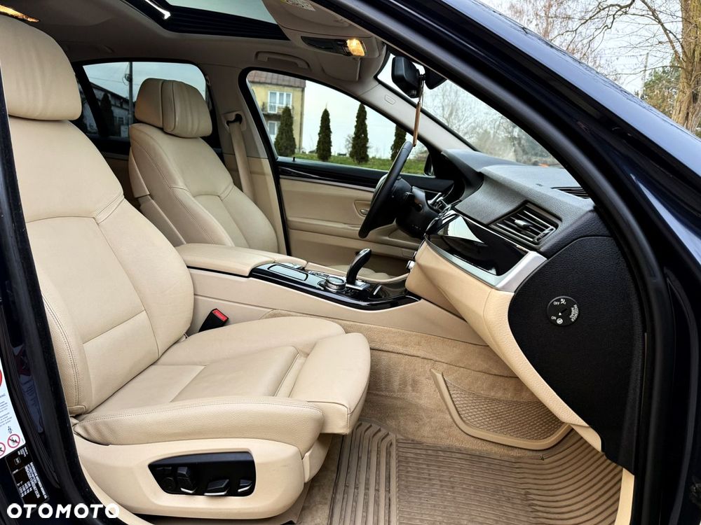 BMW Seria 5 - 21
