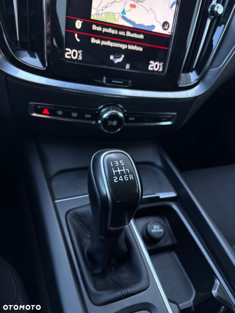 Volvo V60 D3 Kinetic - 18