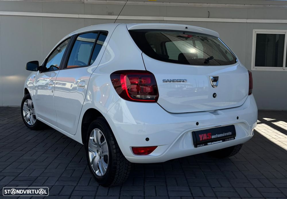 Dacia Sandero - 18