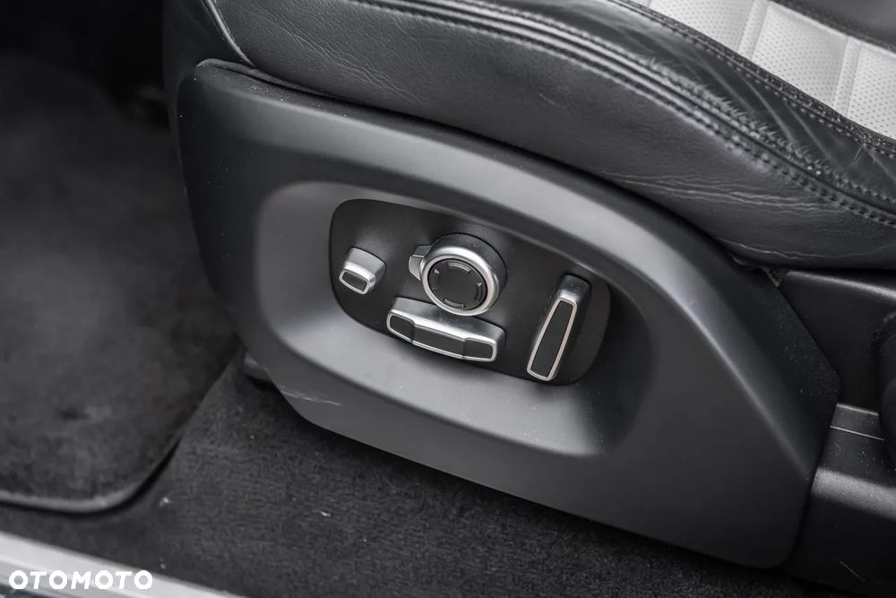 Land Rover Range Rover Sport - 20