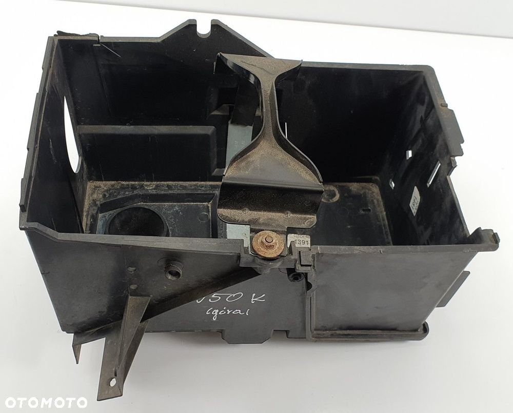 OBUDOWA AKUMULATORA VOLVO V50 30667941 - 1