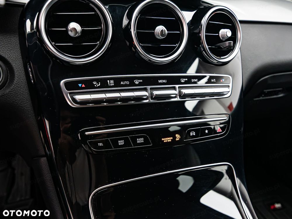 Mercedes-Benz GLC 220 d 4-Matic - 24