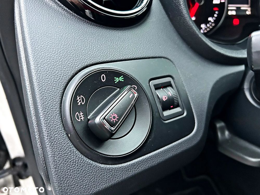 Seat Ibiza SC 1.2 TSI FR - 23