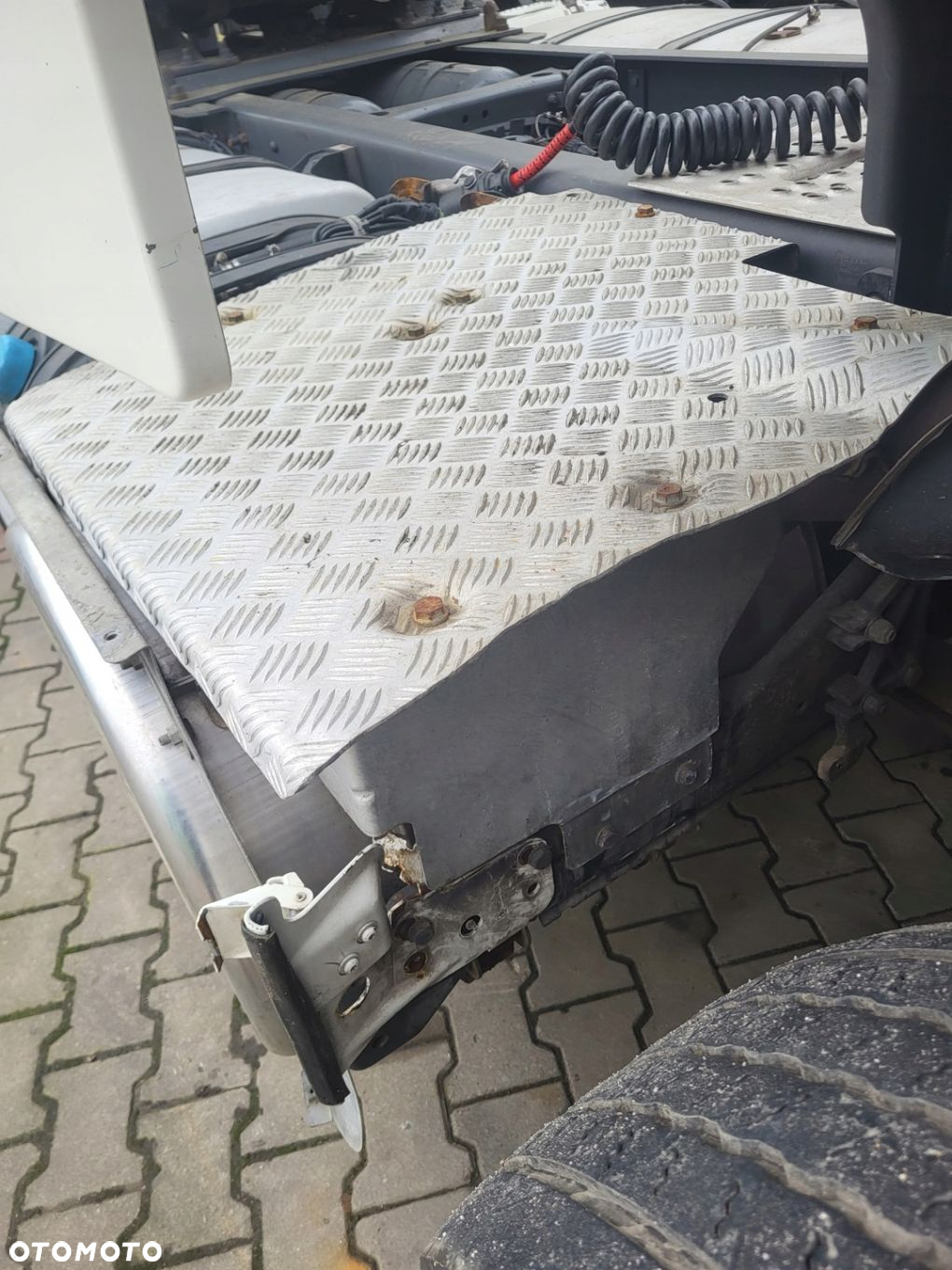 Osłona Blacha Pokrywa Podest Tłumika Scania R - 3