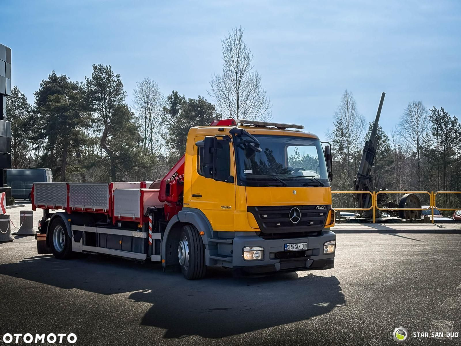Mercedes-Benz AXOR 1824 4x2 HMF 975 HDS Żuraw Wywrotka Rotator - 13