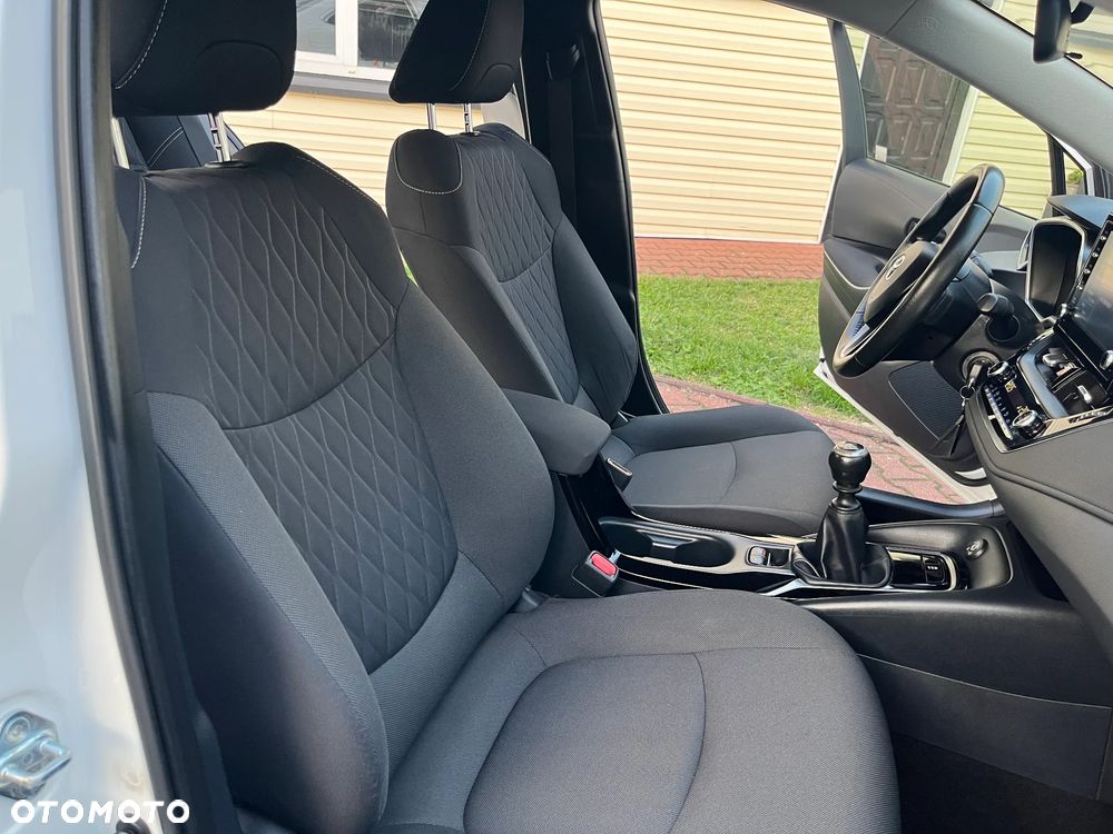 Toyota Corolla 1.5 Comfort - 23
