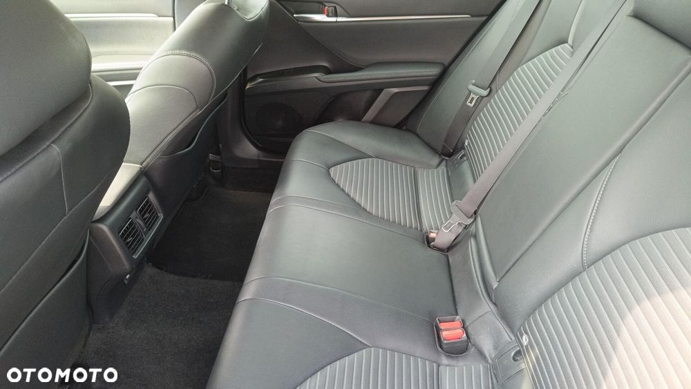Toyota Camry 2.5 Hybrid Prestige CVT - 13