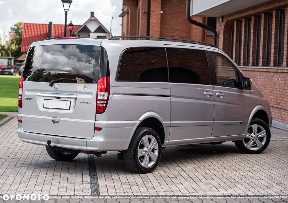 Mercedes-Benz Viano - 13