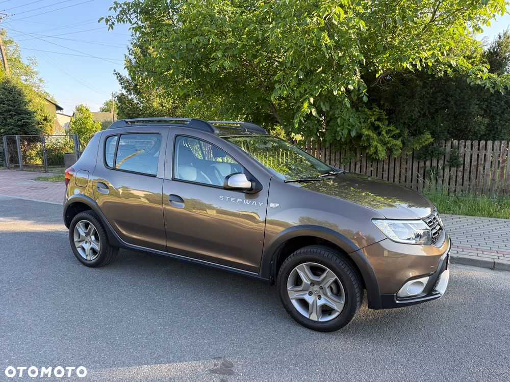 Dacia Sandero 0.9 TCe SL Celebration S&S - 29