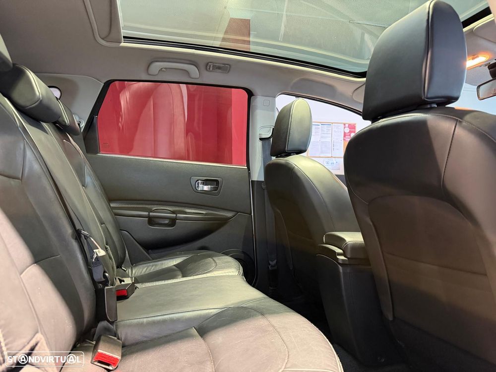 Nissan Qashqai +2 1.5 dCi Tekna Premium 18 - 12