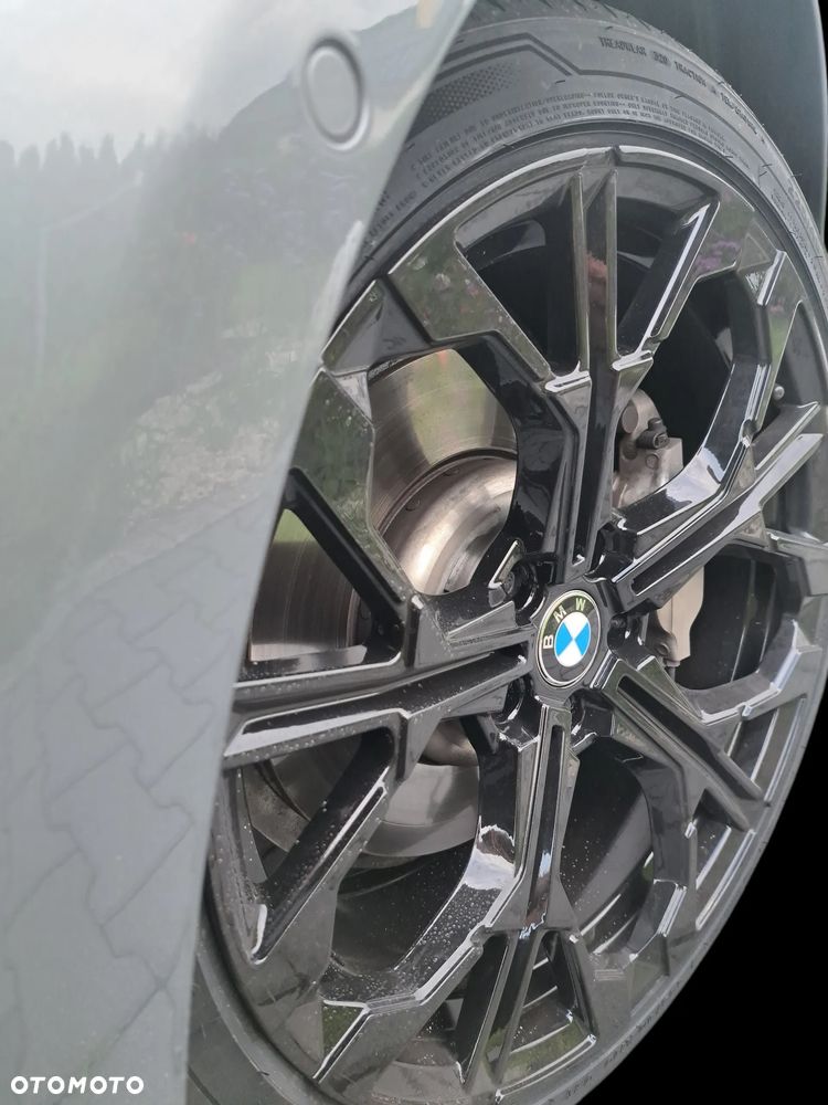 BMW Seria 3 330i xDrive - 9