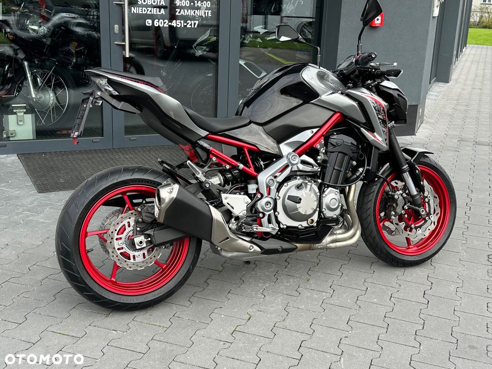 Kawasaki Z 900 - 5