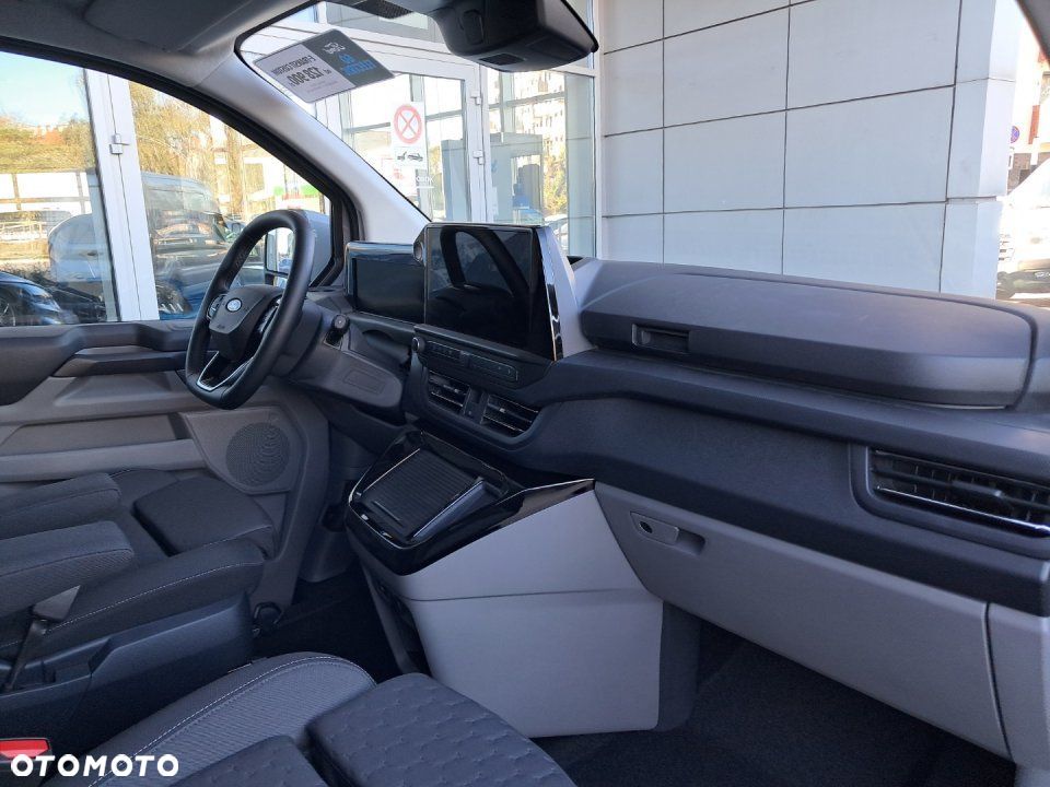 Ford Transit Custom - 16