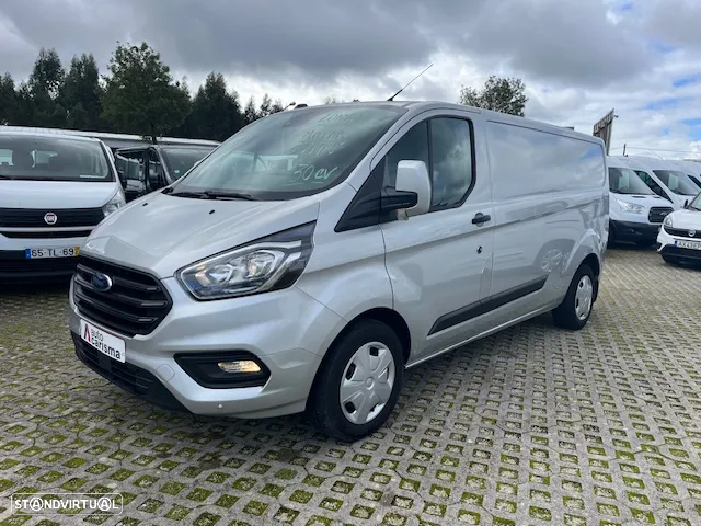Ford TRANSIT CUSTOM LONGA 130cv - 2