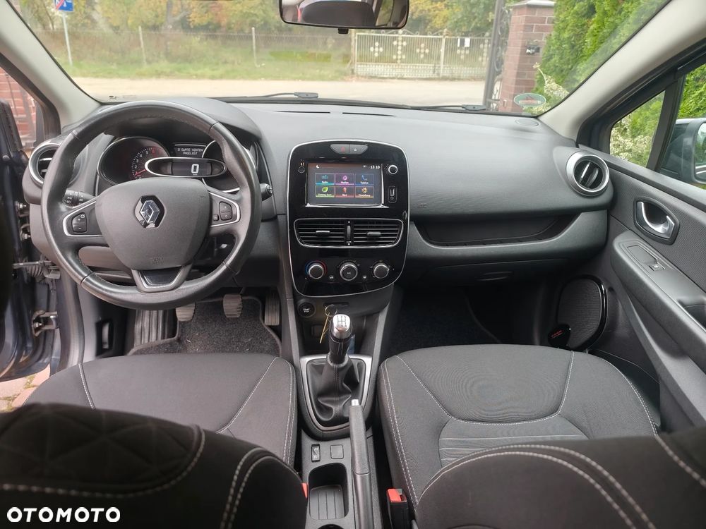 Renault Clio 1.2 16V Limited - 19