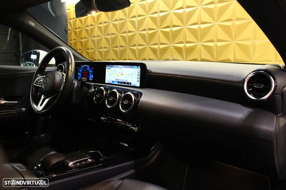 Mercedes-Benz CLA 250 e Progressive - 11